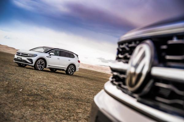 大眾旗下最大SUV，30萬左右的價格，一汽-大眾攬境哪款值得買？