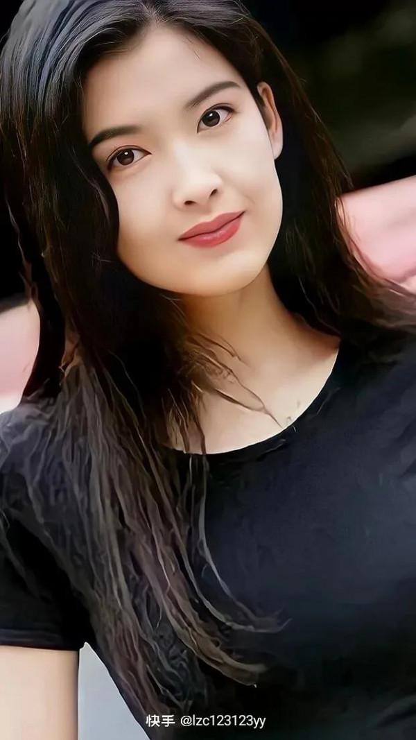 童年女神周慧敏