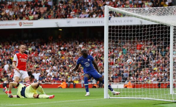 2021引援排行榜：格拉利什盧卡庫桑喬前三，C羅無緣前十梅西為零