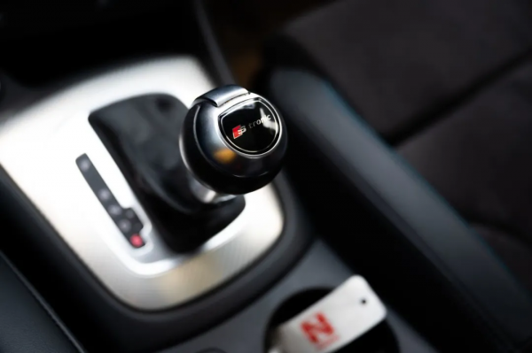 頂配!緊湊級SUV的領跑車型——奧迪Q3 全時四驅運動型 頂配!緊湊級SUV的領跑車型——奧迪Q3 全時四驅運動型