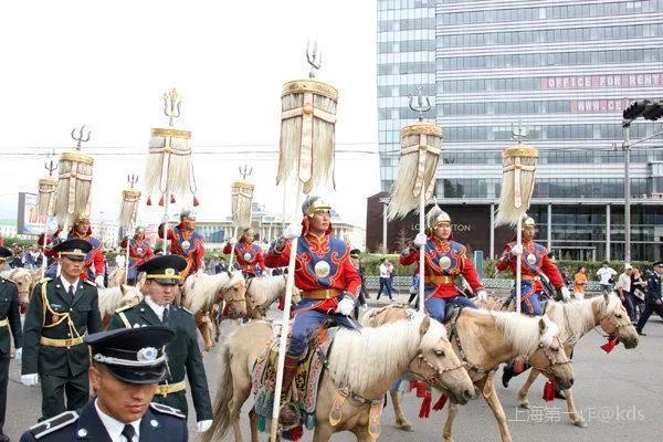 蒙古真實的生活 蒙古真實的生活