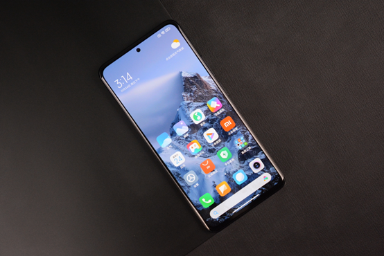 紅米Note11 pro+開箱，真機上手質感超預期，直邊設計方向對了？