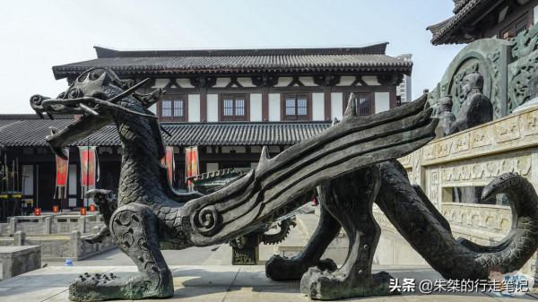 西楚霸王出生地，除了楚韻漢風的宮殿建築，還有2000多年的古槐樹