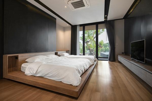 終於知道富豪青睞的獨棟別墅長啥樣了，這套古色古香，媲美四合院