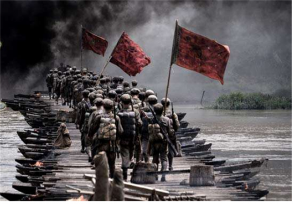 李克農俘獲2名女俘虜，為何要放掉穿長靴的？他的回答讓戰士大悟