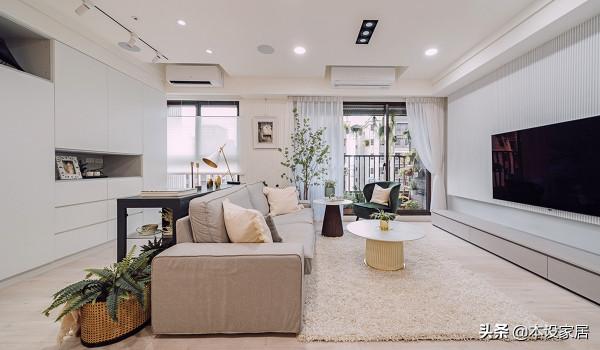 6個月完工，裝修花費30W，玄關櫃設計很搶眼，美觀又實用，曬曬