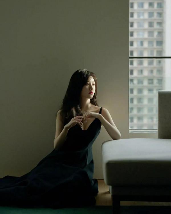 景甜最新大片，女神級別，她現在算大紅大紫了吧？