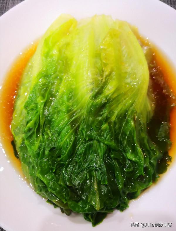 每天早餐不重樣，南瓜多層肉餅搭配新鮮果蔬，營養全面身體棒