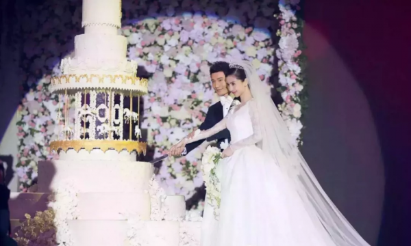 黃曉明楊穎官宣離婚！七年愛情童話破滅，股權豪宅分割成焦點