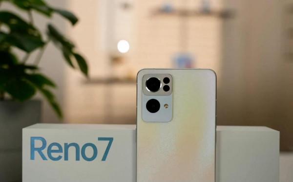 OPPO新款旗艦手機發布,輕薄設計主打顏值拍攝,當然也能玩遊戲 OPPO新款旗艦手機發布,輕薄設計主打顏值拍攝,當然也能玩遊戲