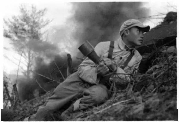 抗日戰爭，日本小坦克都敢囂張！抗美援朝，志願軍卻不懼美軍重坦