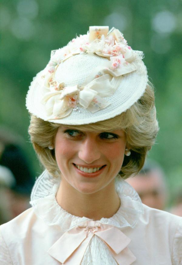 英國已故威爾士王妃戴安娜最迷人，最美麗的帽子