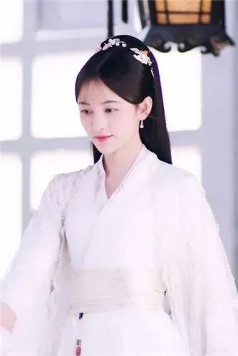 鞠婧禕古裝圖片
