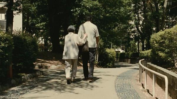 影視：50歲知名作家淪落家中啃老，妻離子散，人生為何變成這樣？