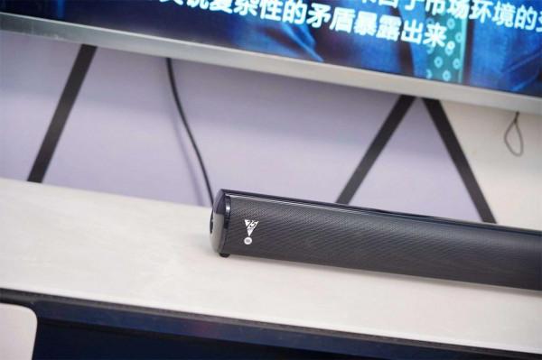 售價2999元,全面提升智慧電視音質,這次是JBL做得不錯 售價2999元,全面提升智慧電視音質,這次是JBL做得不錯
