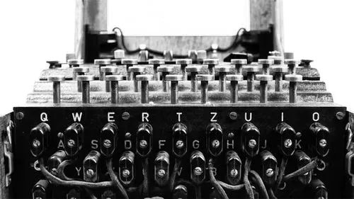 在&OpenCurlyDoubleQuote;一戰&rdquo;期間，德國將間諜活動不斷翻新，密碼機就是其中的一個