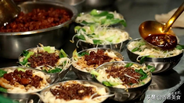 有著老資歷的外地面食,是靠什麼佔據了河南吃貨的胃 有著老資歷的外地面食,是靠什麼佔據了河南吃貨的胃