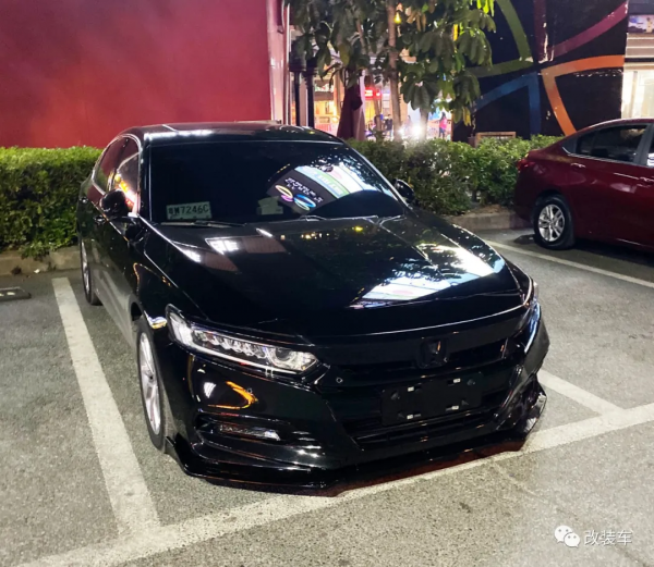 姿態風本田十代雅閣，自己踏進&quot;改裝坑&quot;還要拉兒子下水？