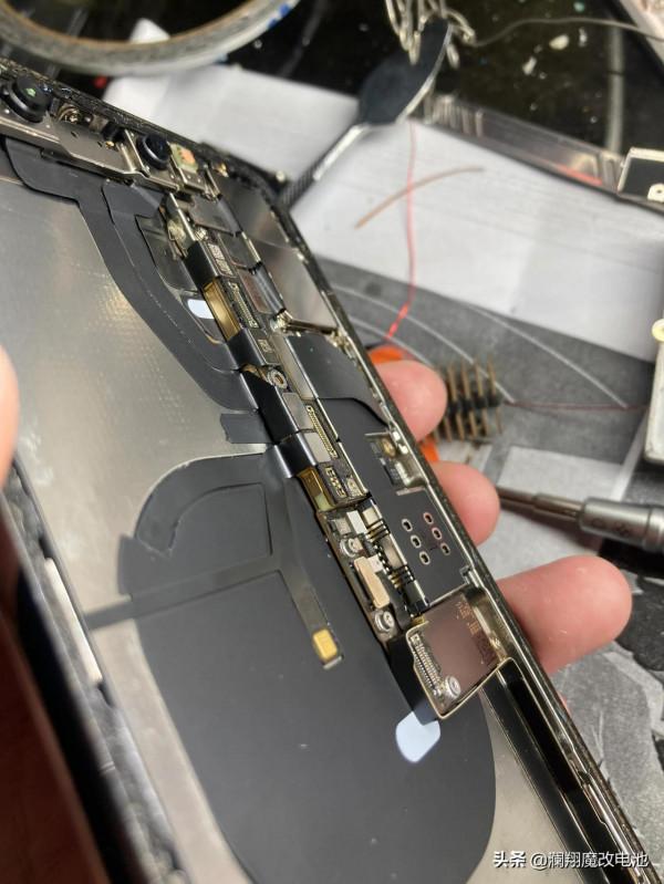 不得不說蘋果做工真的好