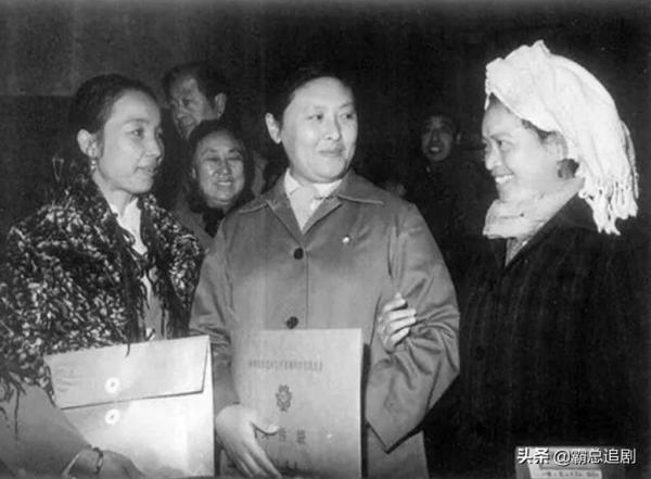 “阿詩瑪”楊麗坤：從“第一美人”到“精神失常”，是誰害了她？