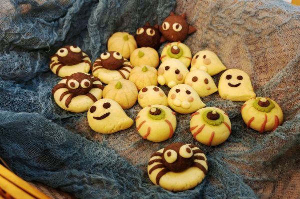 萬聖節小餅乾,一口一個搗蛋的小可愛 萬聖節小餅乾,一口一個搗蛋的小可愛
