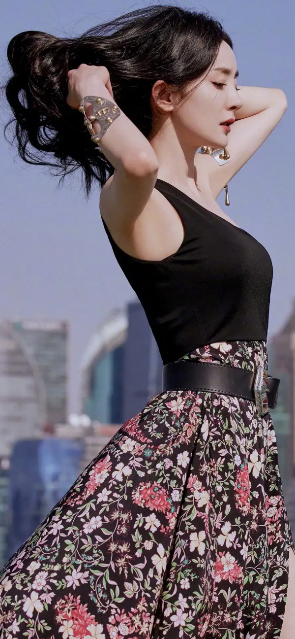 國內四小花旦之首——楊冪