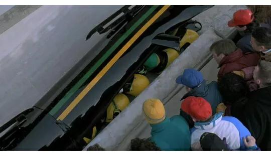 電影《冰上輕馳》：國外經典勵志片