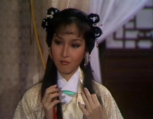 “阿朱”真的別硬演，有人嬌美俏麗惹人愛，有人苦大仇深惹人厭？