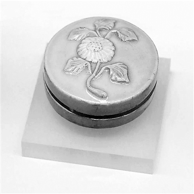 遮陽帽 防曬衣 曬後修復……您的防曬裝備正在隨機掉落 遮陽帽 防曬衣 曬後修復……您的防曬裝備正在隨機掉落