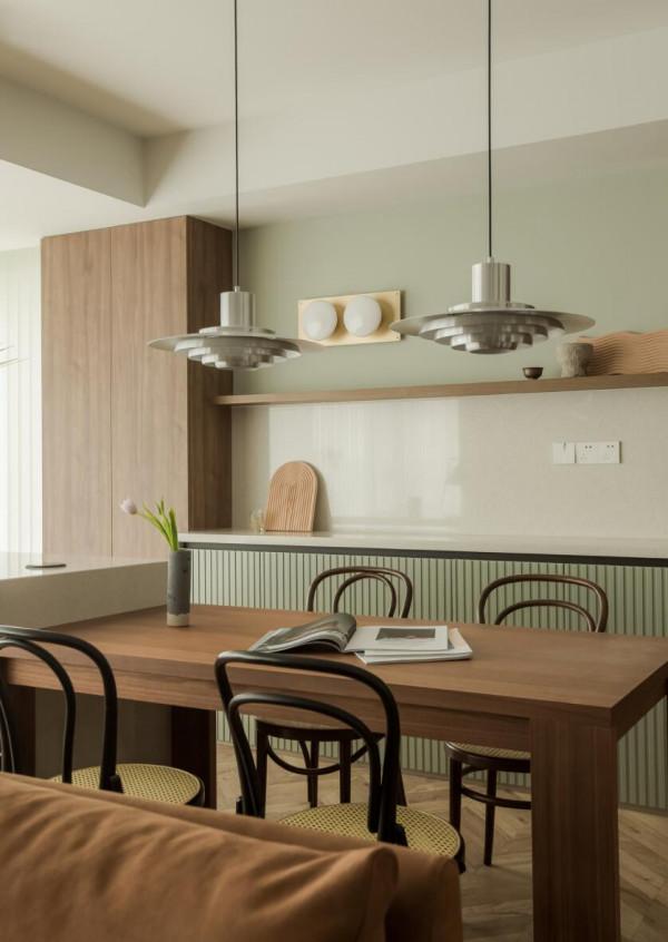 全屋重新打滿櫃子,櫃門當牆飾,精裝“教科書式”改造透著高階感 全屋重新打滿櫃子,櫃門當牆飾,精裝“教科書式”改造透著高階感