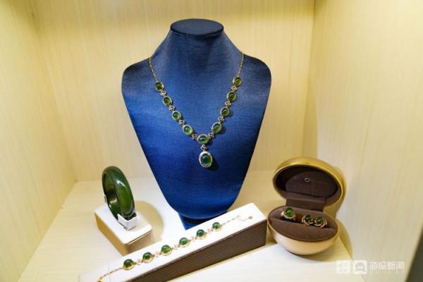 69家山東老字號再赴“進博之約”文化匠心載齊風魯韻破浪遠航 69家山東老字號再赴“進博之約”文化匠心載齊風魯韻破浪遠航