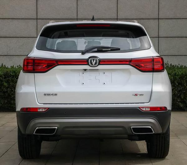 全國首例特斯拉退一賠三；蔚來ET7準備量產；小鵬新SUV諜照曝光；