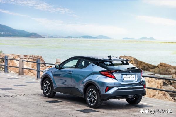 動力強很多 空間有短板 老車主首試豐田C-HR雙擎