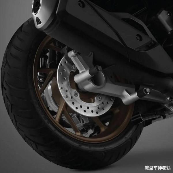 把PCX 160和ADV 150融合後會是這樣？本田釋出2022款Vario 160