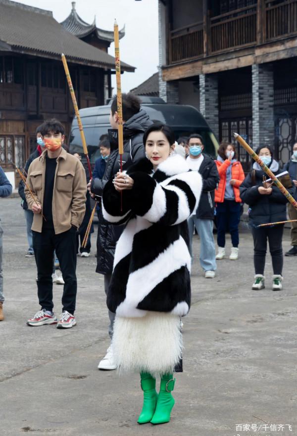 錢小豪新片《殭屍古剎》正式開機，元彪和杜奕衡助陣大家期待嗎？