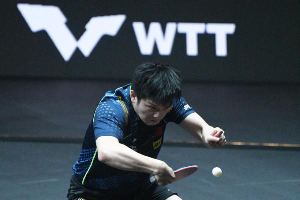 乒乓球——WTT世界盃決賽:樊振東晉級男單決賽 乒乓球——WTT世界盃決賽:樊振東晉級男單決賽