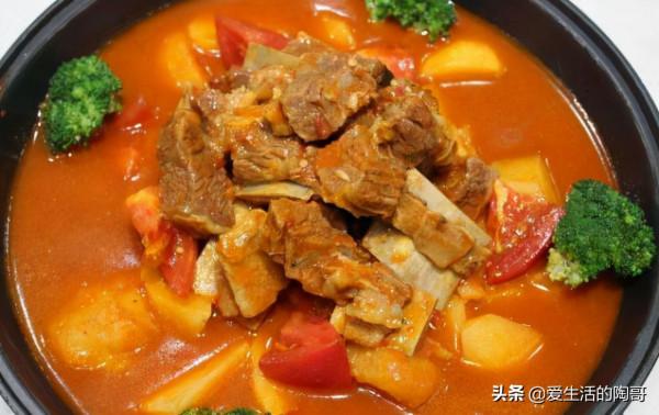 冬至到，不管有錢沒錢，吃2菜，食2肉，飲2茶，忌2味，健康過冬