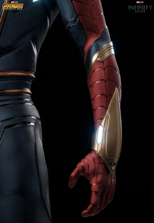 Queen Studios鋼鐵蜘蛛俠1/1全身雕像 售價45800元