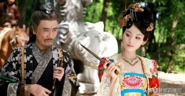 分明同一人演完《蘭陵王》再演《王牌部隊》，換髮型險些沒認出來