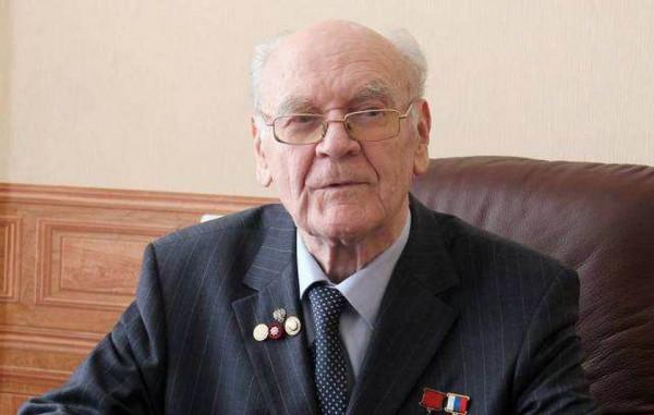 今日俄羅斯能夠叫板美國的幾樣頂級武器，你知道幾樣？