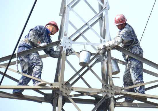 乾冰清洗機內部結構與裝置原理 乾冰清洗機內部結構與裝置原理