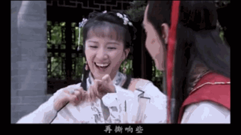 紅樓夢名場面，六版晴雯撕扇，誰靈巧可愛，誰在鬧笑話？