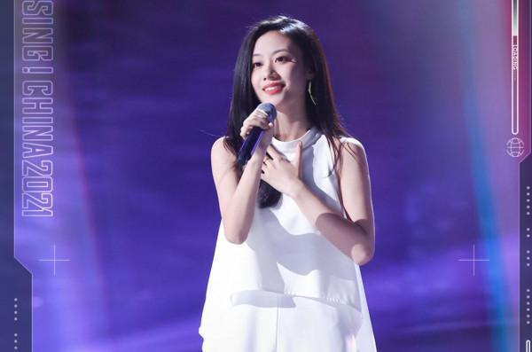 依加輸得意難平?其實四位導師都有暗示,只不過李克勤挑明瞭而已 依加輸得意難平?其實四位導師都有暗示,只不過李克勤挑明瞭而已