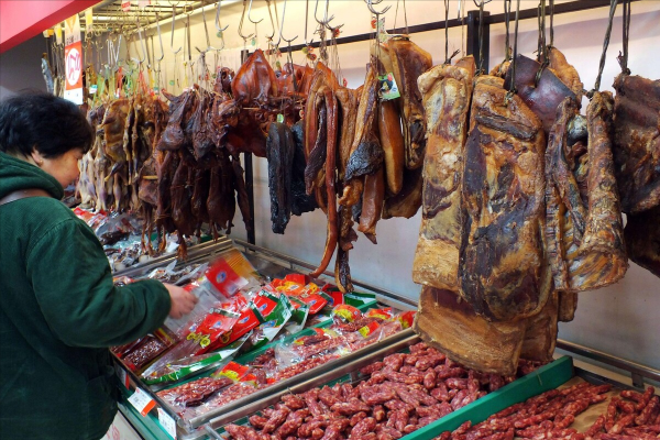 醃臘肉，不要只會加鹽醃，切記3個竅門，臘肉香味濃郁，存放得久