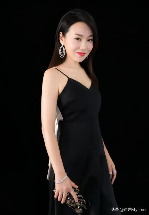 大器晚成的女明星閆妮