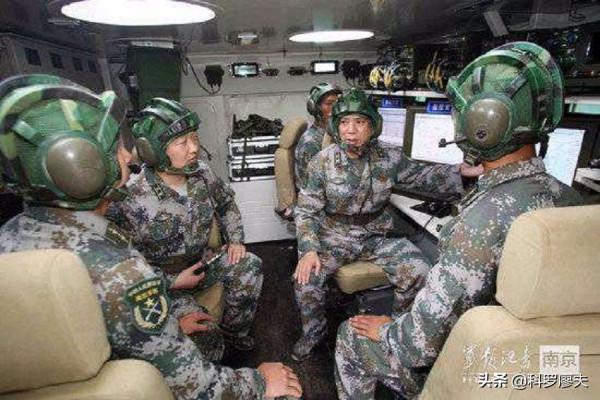 假如戰爭爆發，經常上電視的軍事專家們，能直接指揮軍隊作戰嗎？