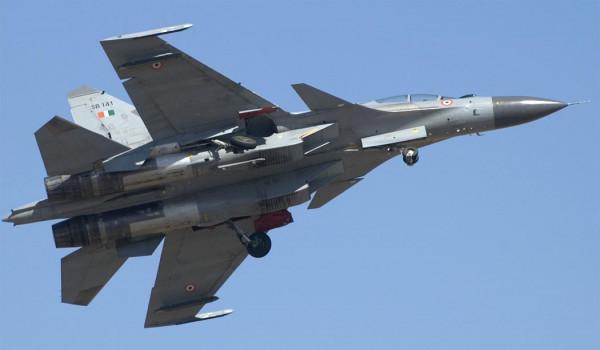 794架對1700架實現落後到逆轉，中印空軍戰機現狀橫向對比