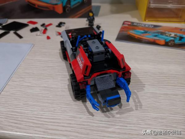LEGO 超級賽車系列 76905 福特GT和Bronco R開箱簡評