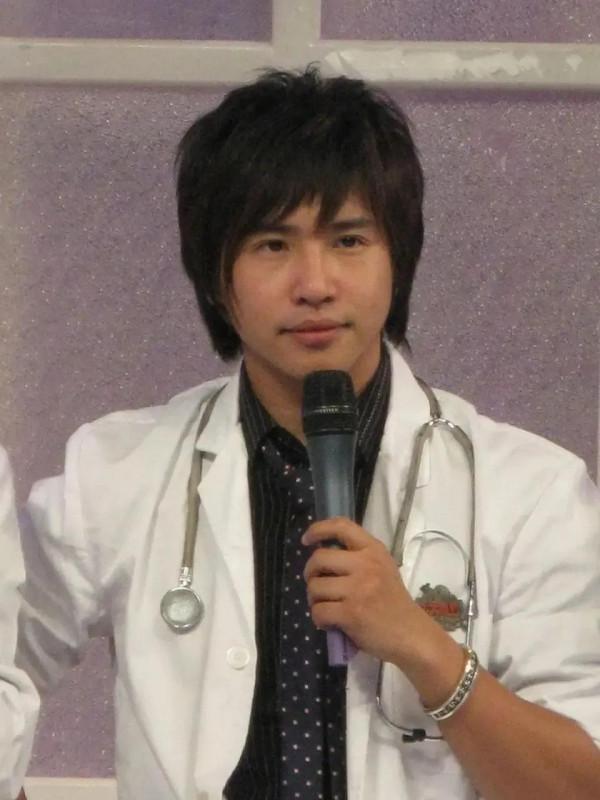 今年關注度最高的三對離婚明星,是戲子無情,還是另有隱情 今年關注度最高的三對離婚明星,是戲子無情,還是另有隱情