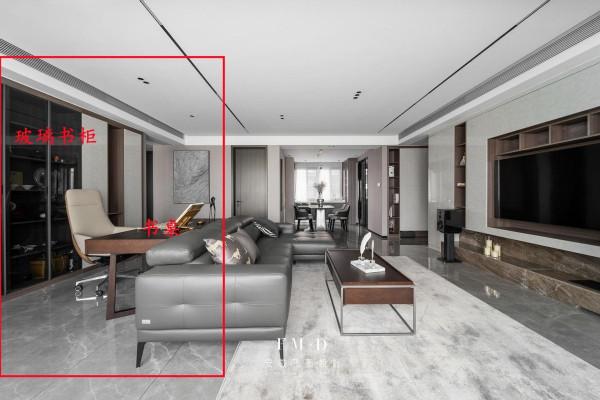 不必單獨留間書房，客廳這4個角落挪一挪，個個都能當書房學習用